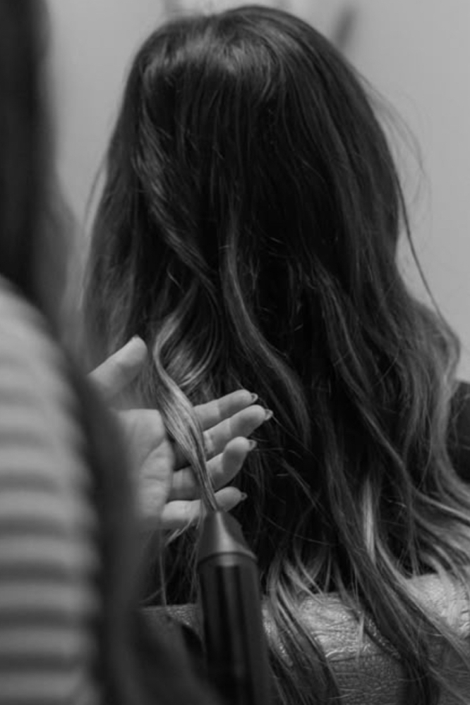 BLOWDRY WITH CURLING IRON