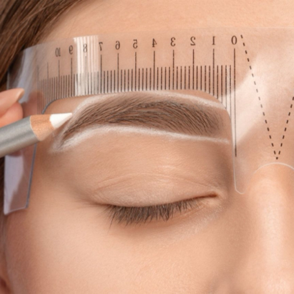 Eyebrow Consultation & Wax at Babe Cave Esthetics in Antioch, CA
