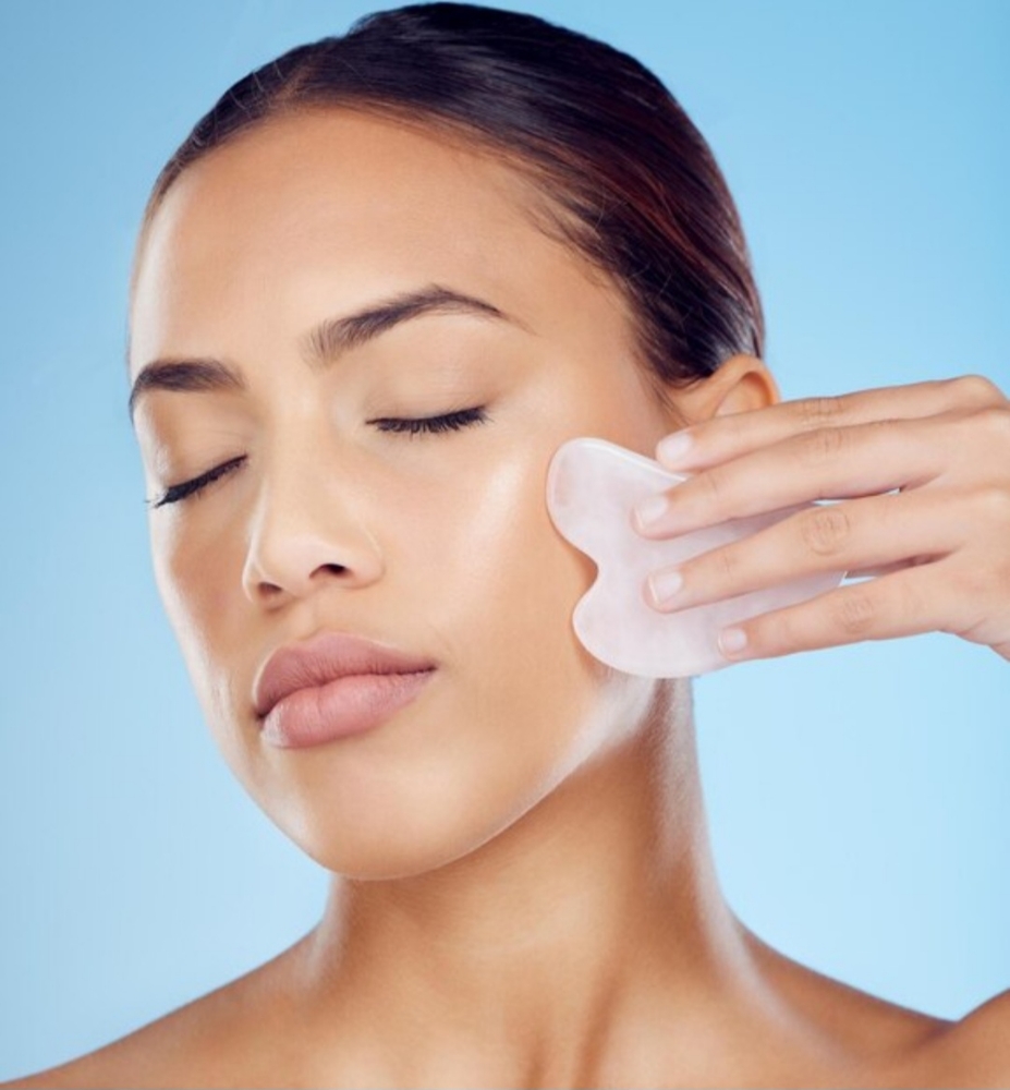 GUA SHA CRYSTAL HEALING FACIAL