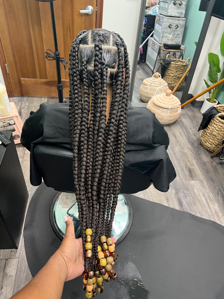 Jumbo Knotless Box Braids