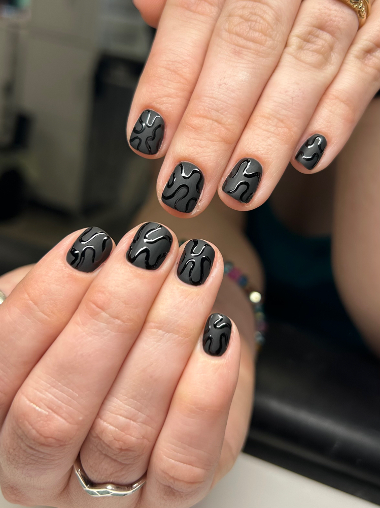 GEL/SHELLAC MANICURE