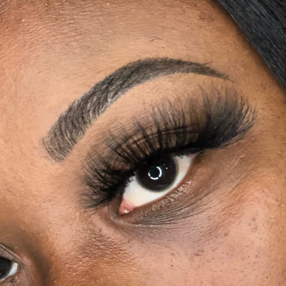 Brow Sculpt & Cluster lashes at Beyouteeful Obsession Makeup & Beauty Bar in Tuscaloosa, AL