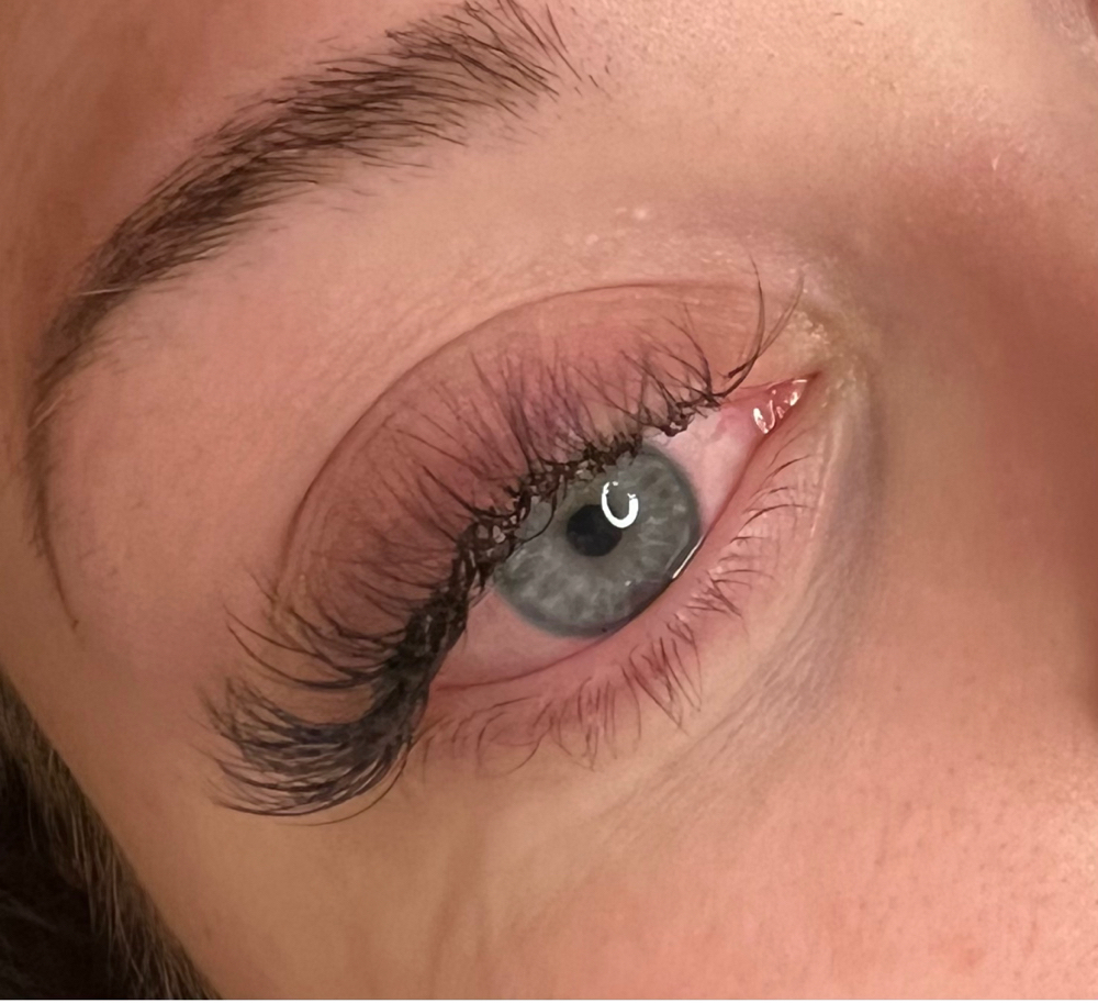 Hybrid Lashes