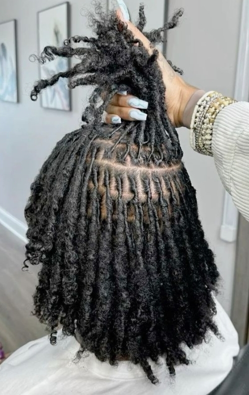 Shoulder Length Loc Maintenance