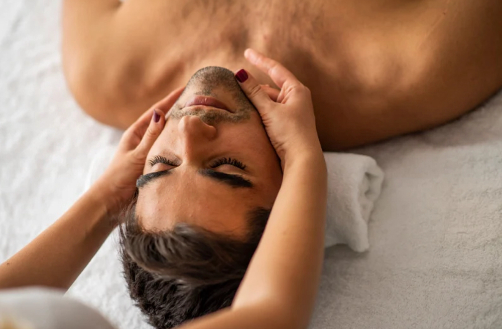 The Tune Up at Brandy's Beauty Bar SRQ in Sarasota, FL