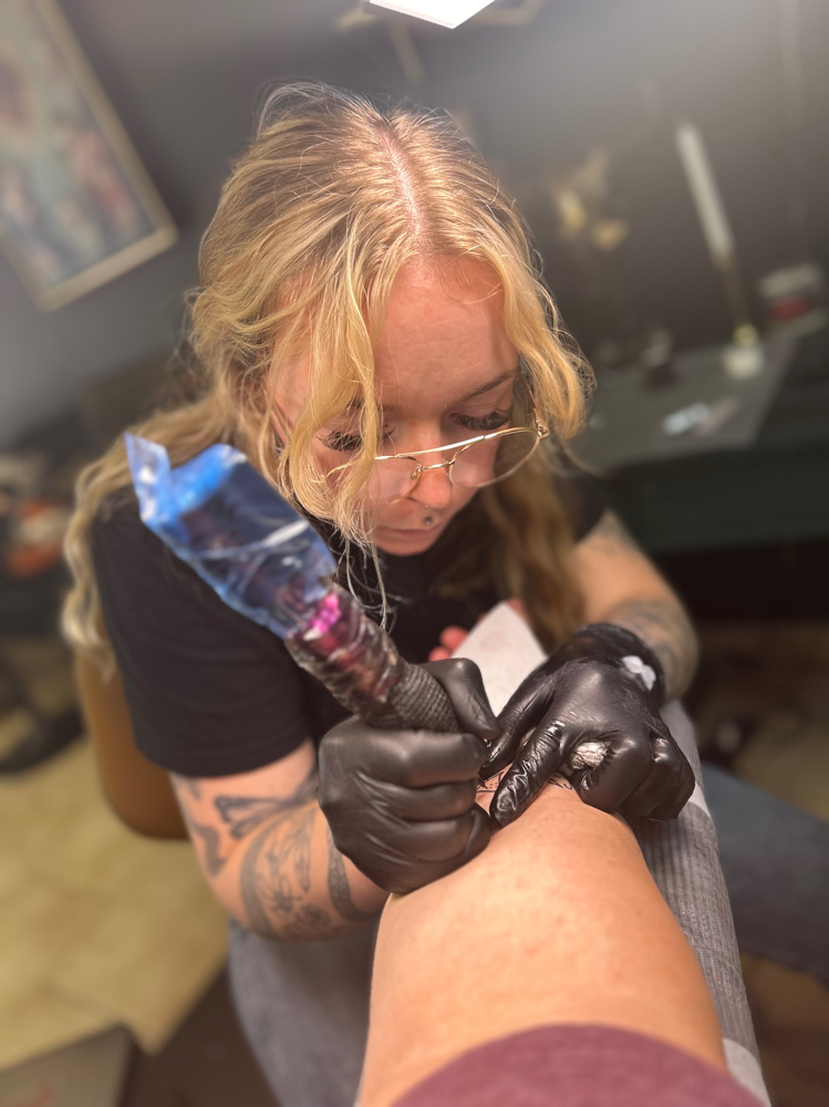 1 Hour Tattoo Session