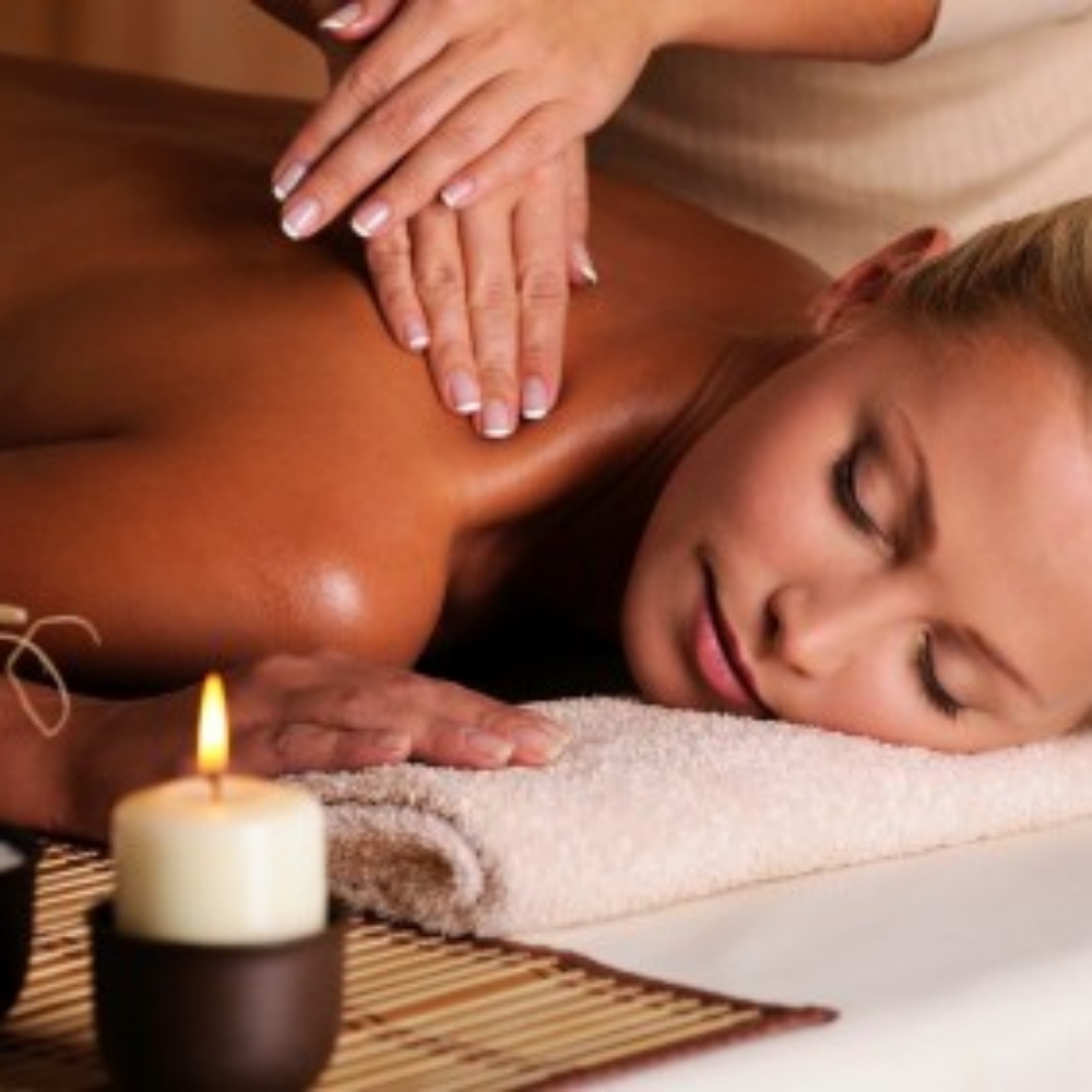 Therapeutic Massage - 120 Min at Serenity & Rose Salon and Spa LLC in Dayton, OH