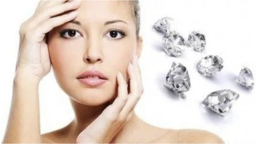 Diamond Scrub Facial