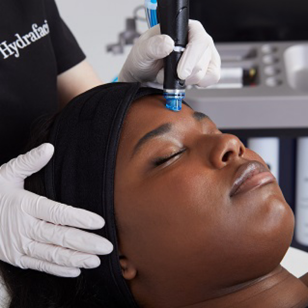 Hydrafacial / Dermaplane Combo at The Skin Concierge in Northbrook, IL