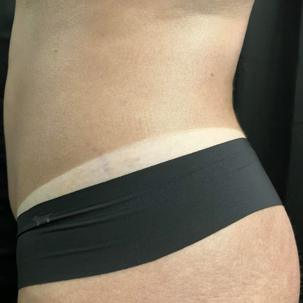 Single Spray Tan Session at SALON 1903 in Rising Sun, IN