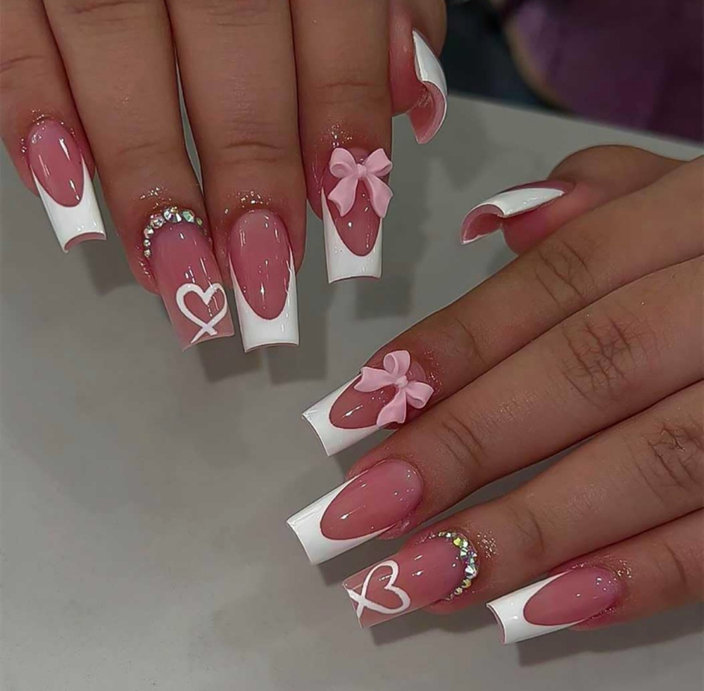 Medium acrylic nails