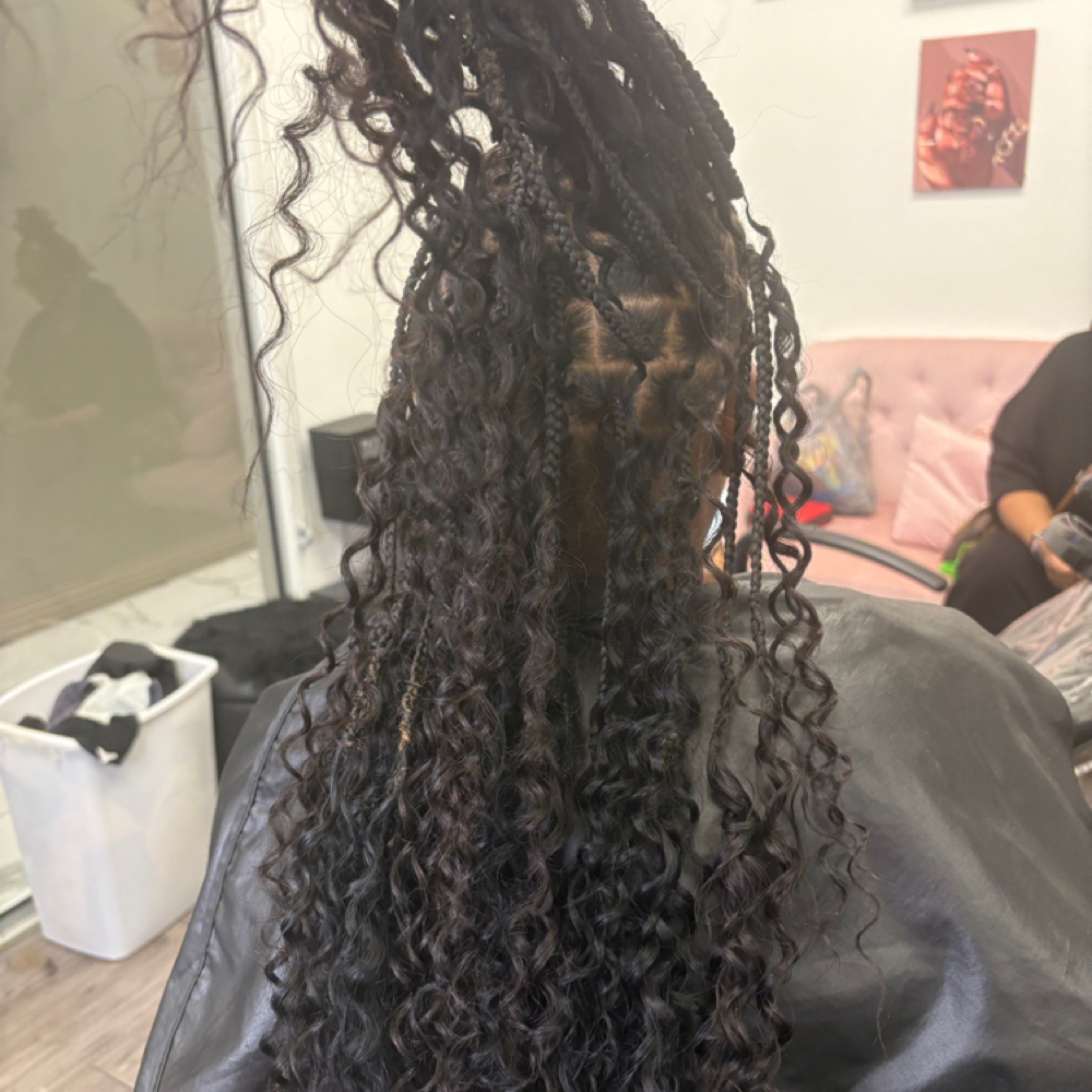 miracle knots at Krownedbykannah in Charlotte, NC