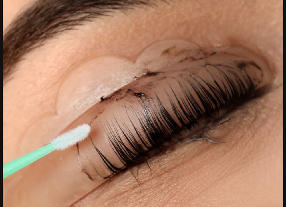 Eyelash Lift