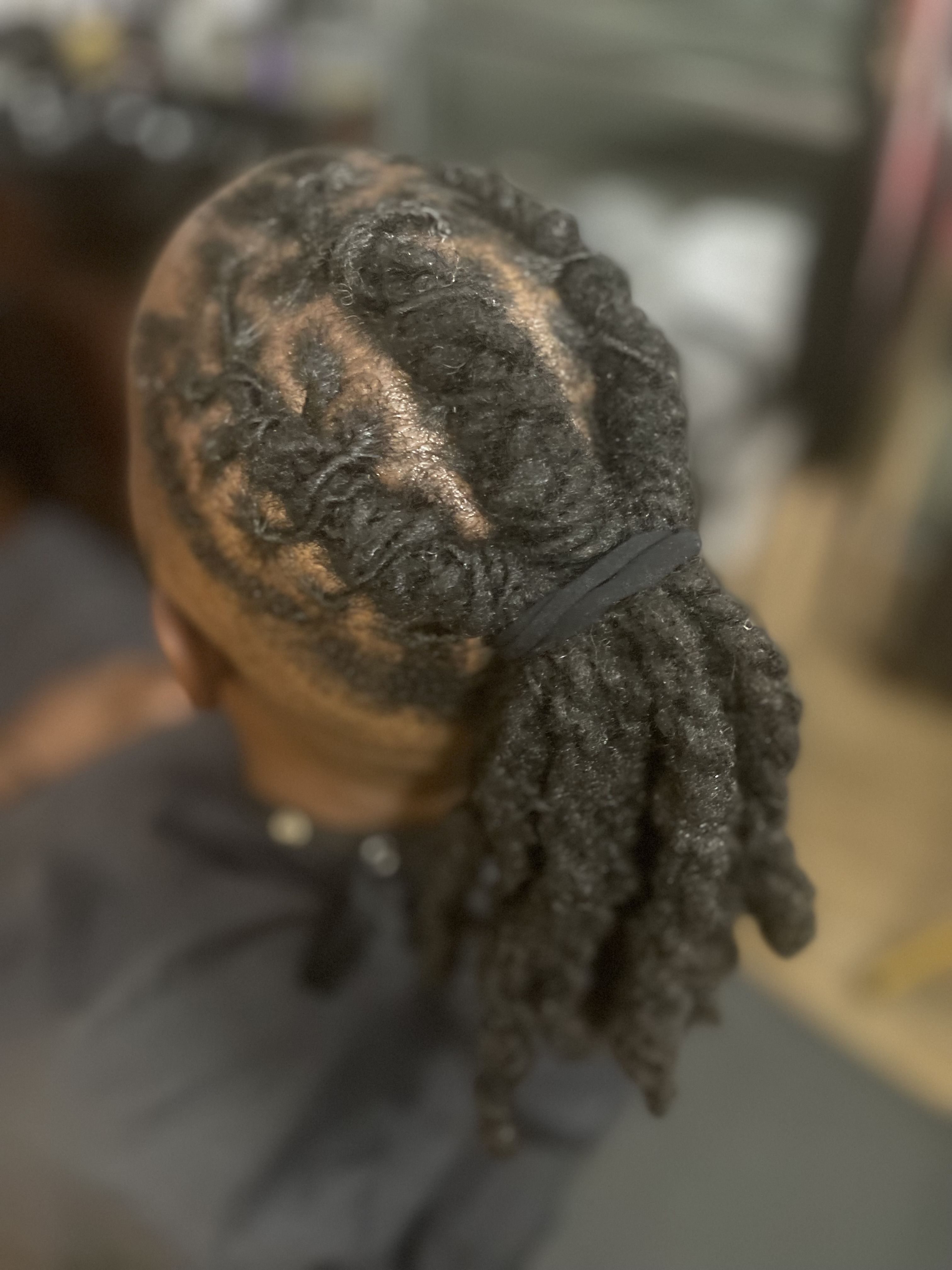 Palm Roll & Style Upto 6 Inches