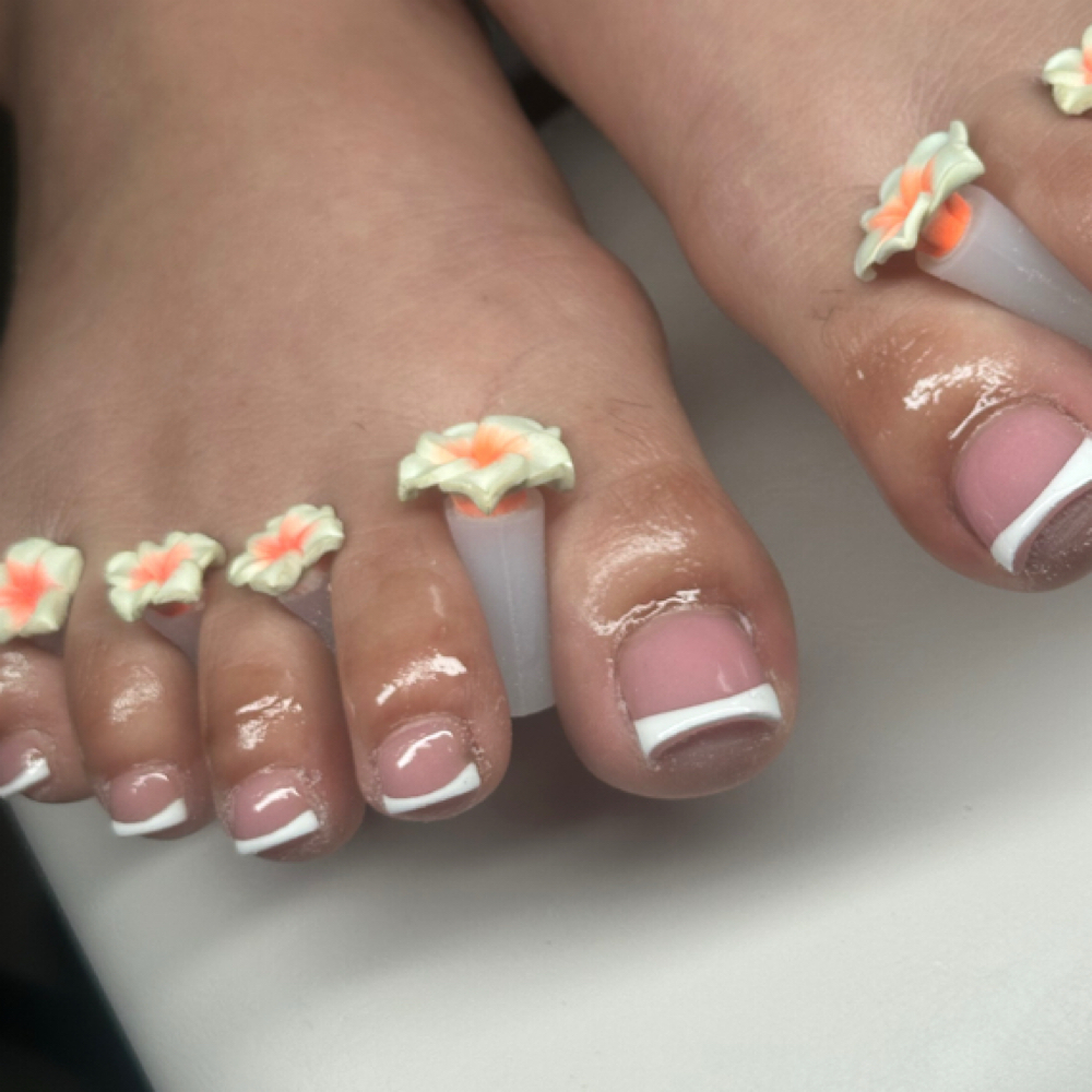 Gel Removal at Blingbyshy in Madison, WI