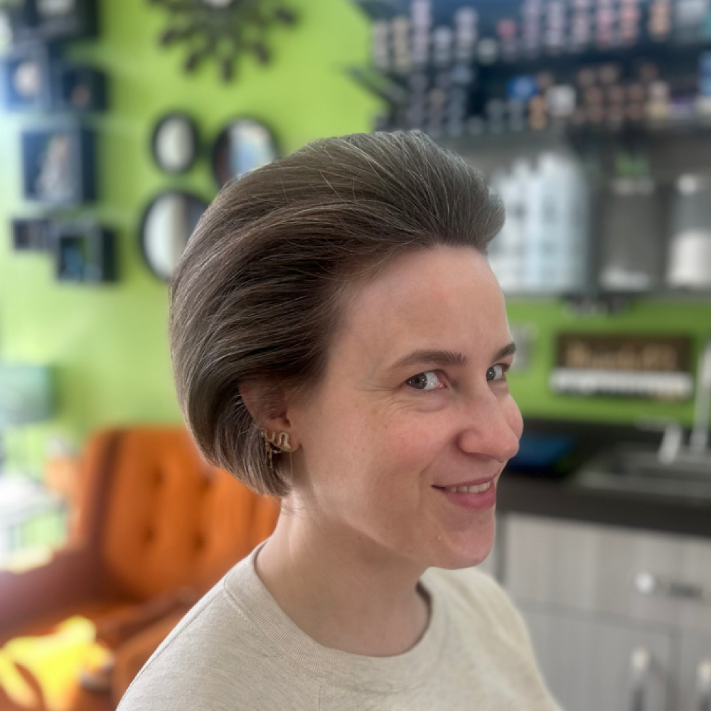Shampoo, Blowout and Style at Hairdo42 Salon in Savannah, GA