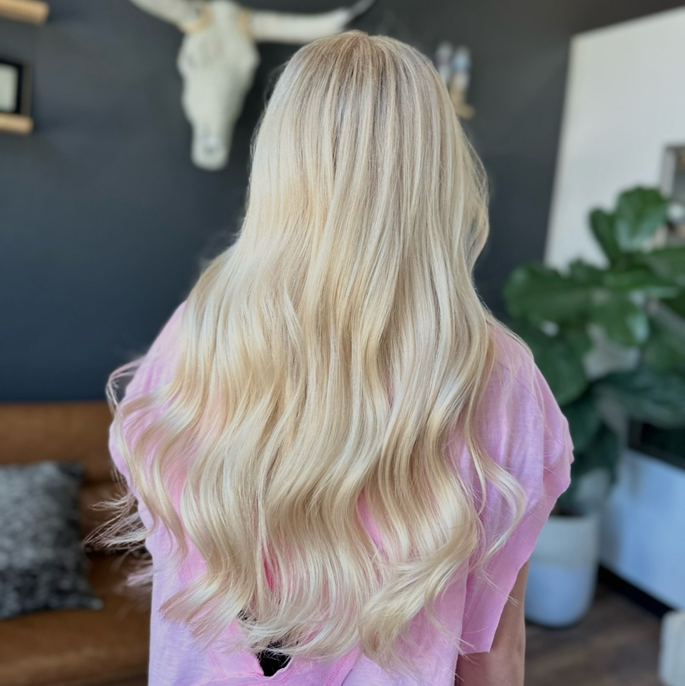 Full Head Highlight at mikah devenport in Lubbock, TX