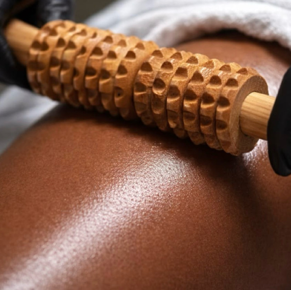 Butt Vacuum + Body Sculpting at Eleven Body Therapy in Houston, TX