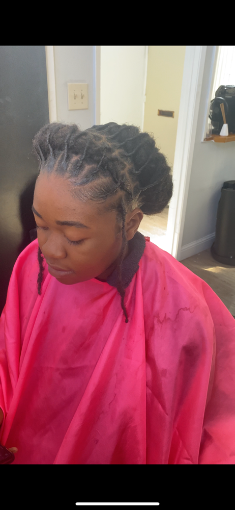 Loc Retwist & Style