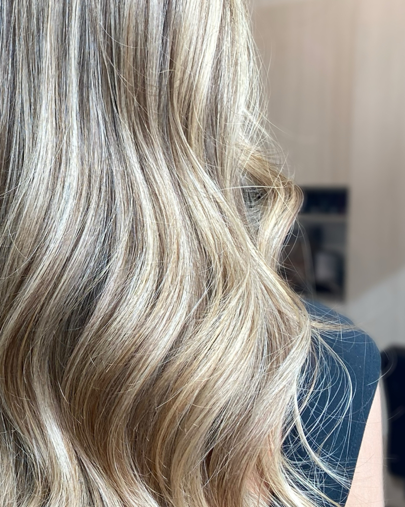 Partial Lived-in Blonde