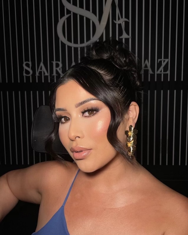 Full Glam With Zoe