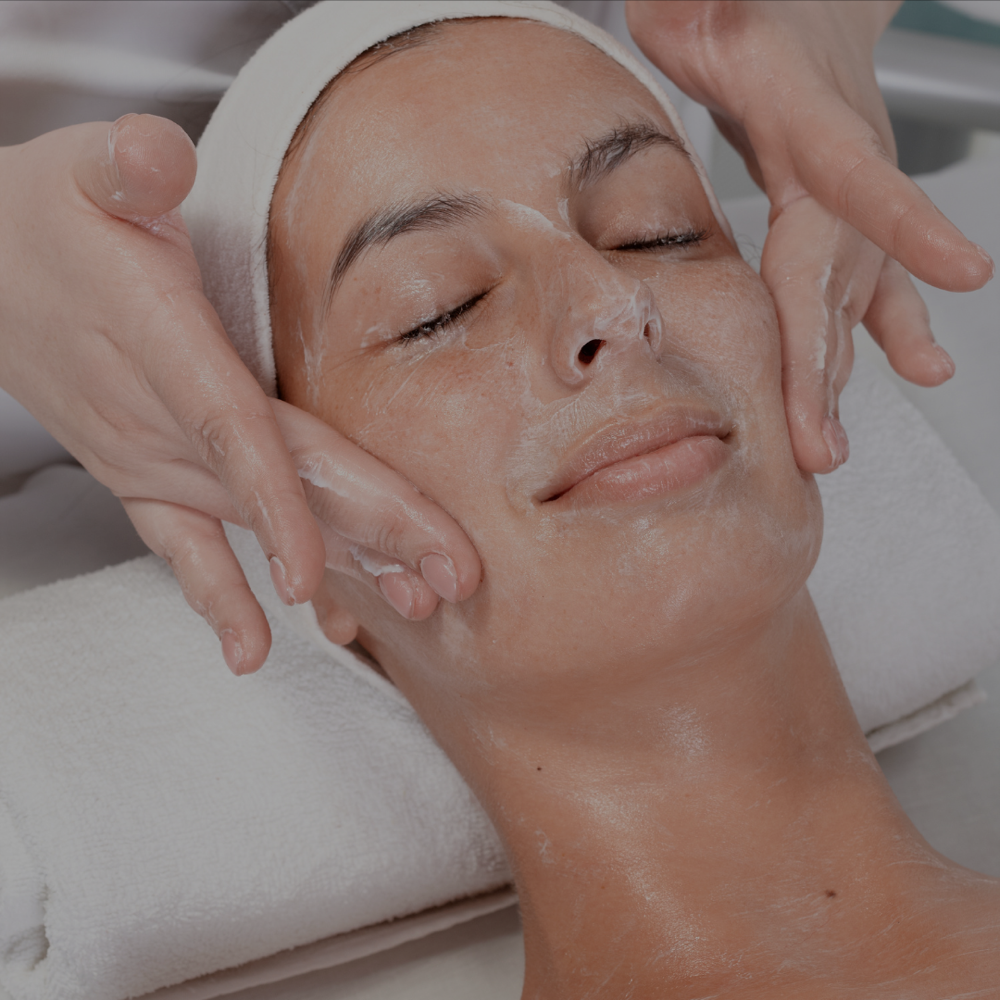 Oxygen Revive Facial