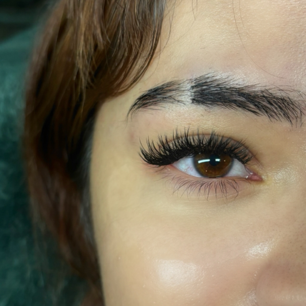 Custom Lash Fill (2 Weeks) at Isobel Lashes in Tucson, AZ