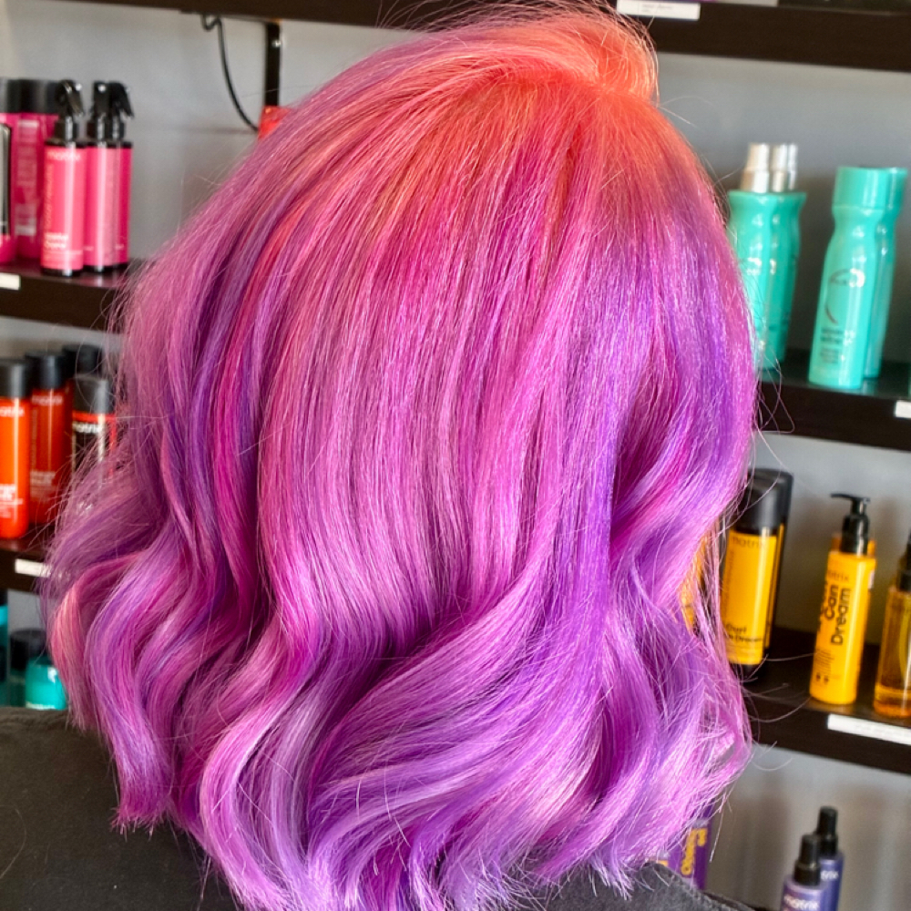 Vivid Color at Kelly Earick @Four Petals in Dayton, OH
