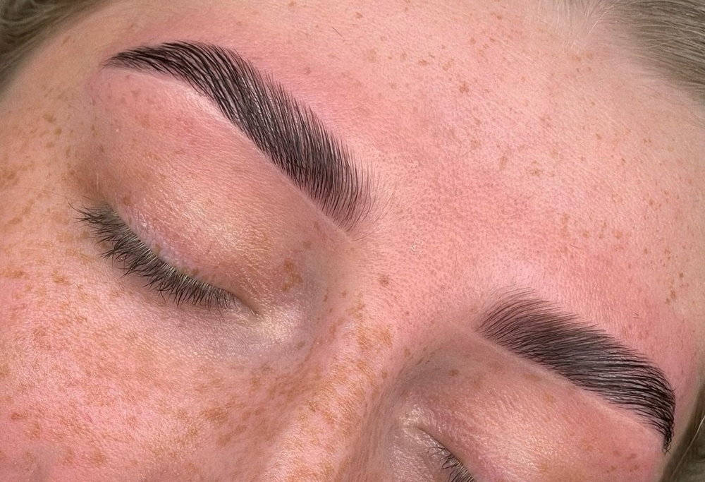 Eyebrow Tint & Wax