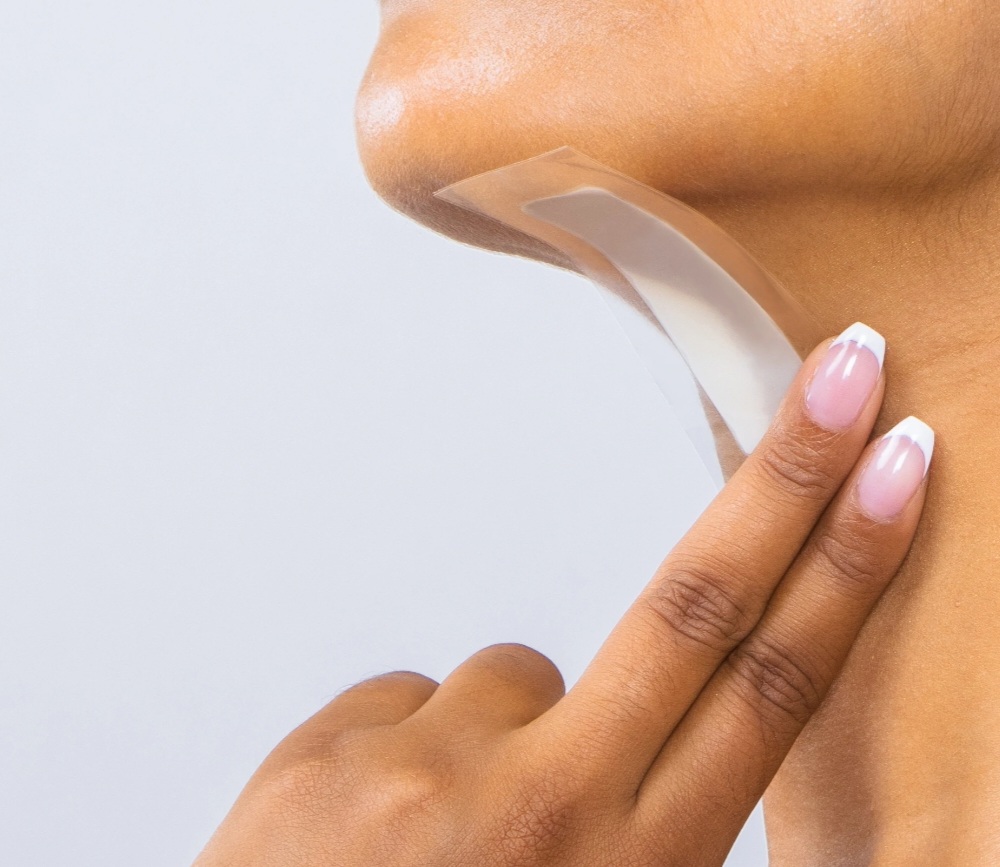Chin Wax at Beat-iFul Aesthetics in Hollywood, FL