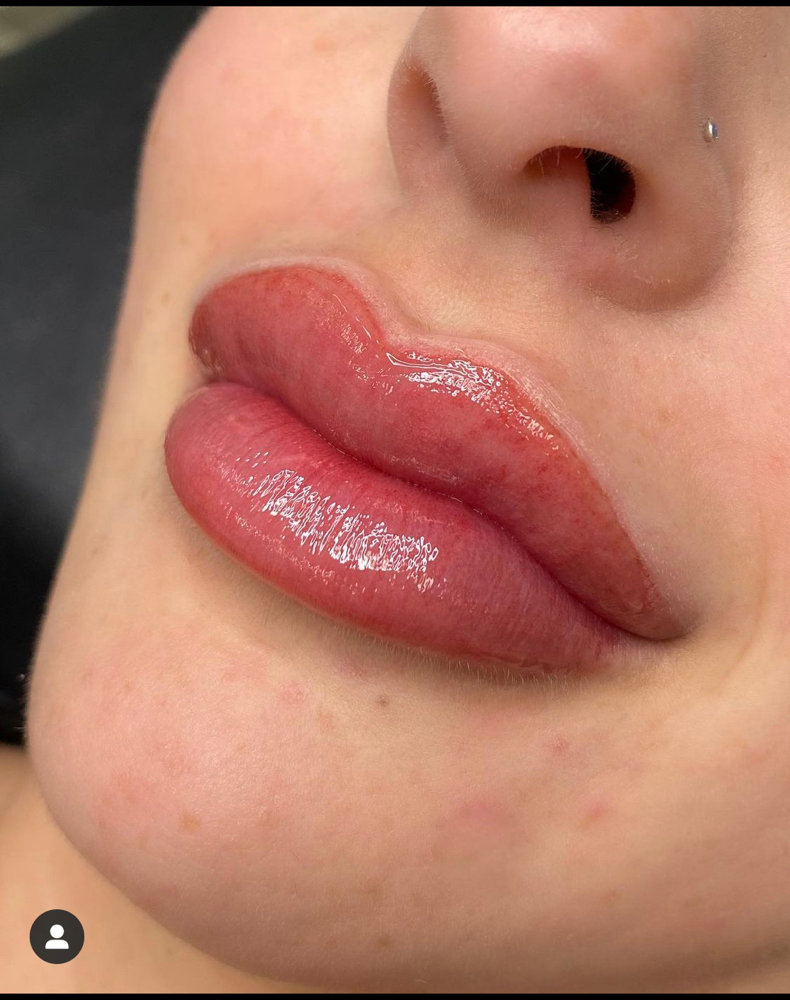 Initial Lip Blush