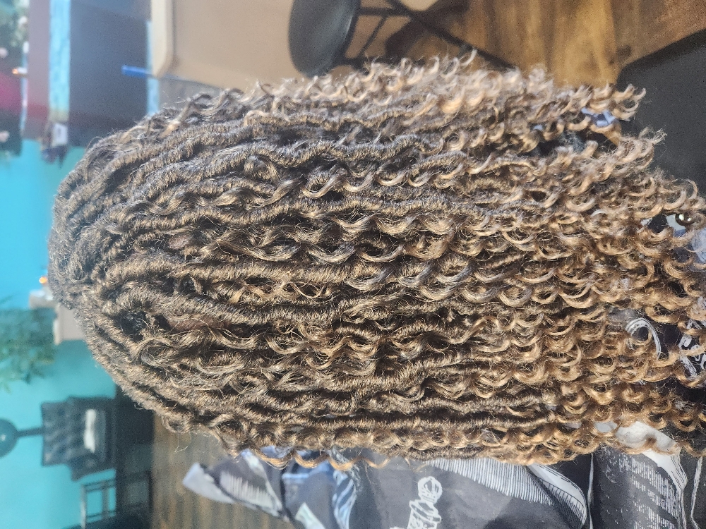 Crochet Braids at Eyes On You Beauty Salon LLC in Jacksonville, NC