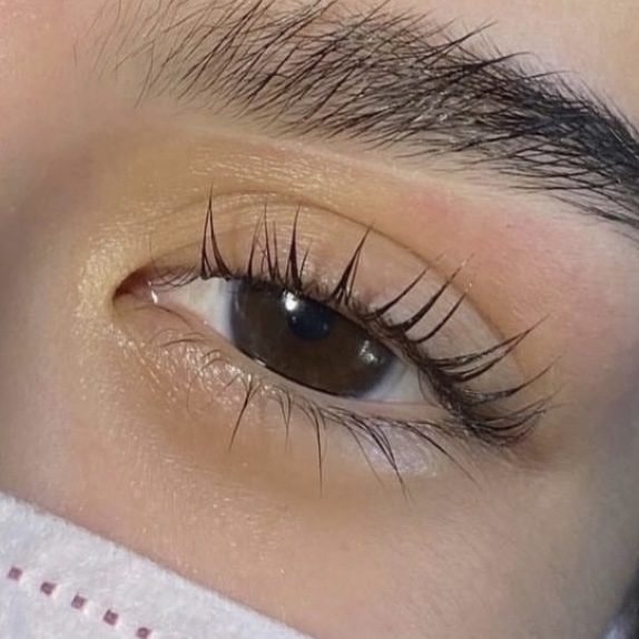 LASH LIFT & TINT