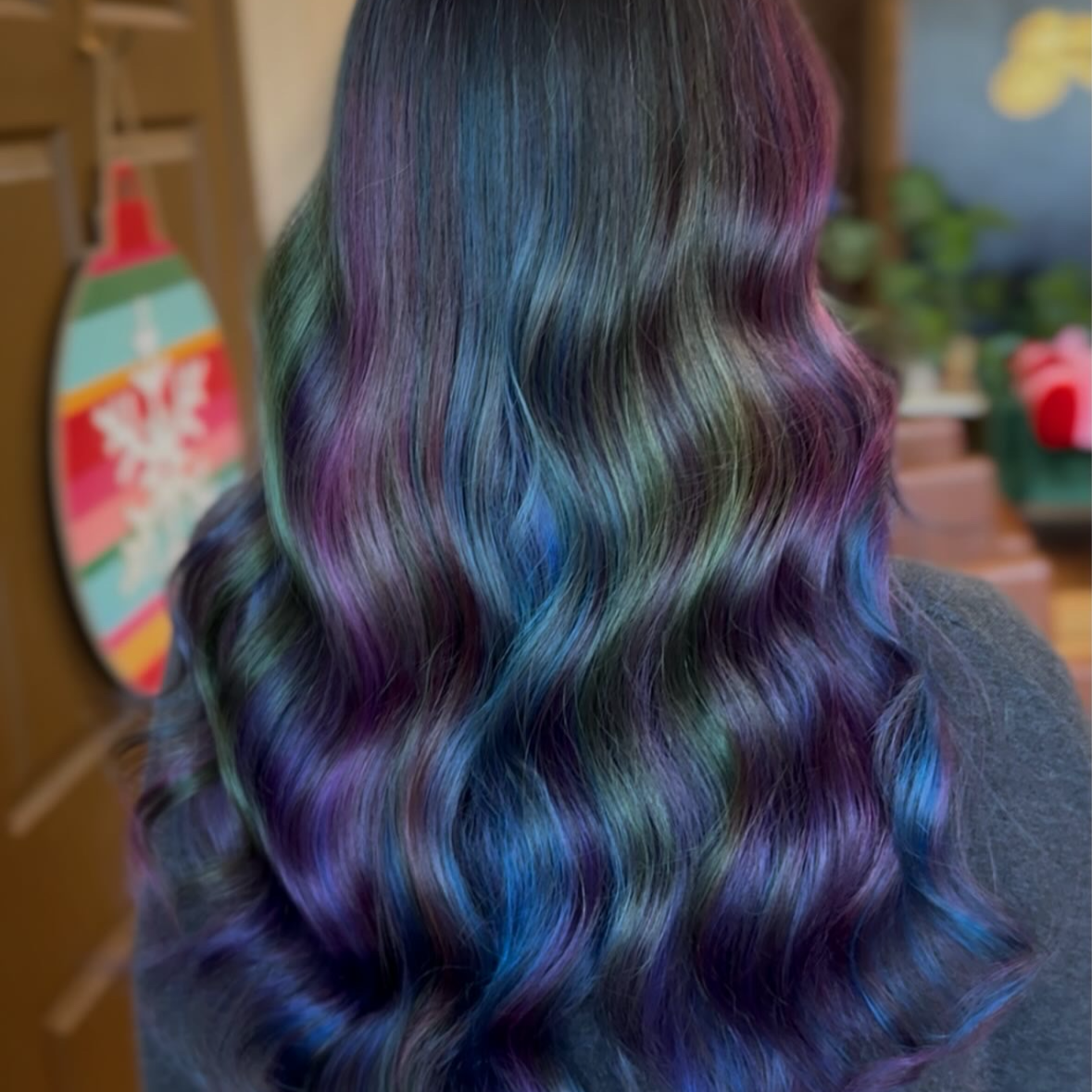 Full Send Vivid at DARKBAR Salon in Knoxville, TN