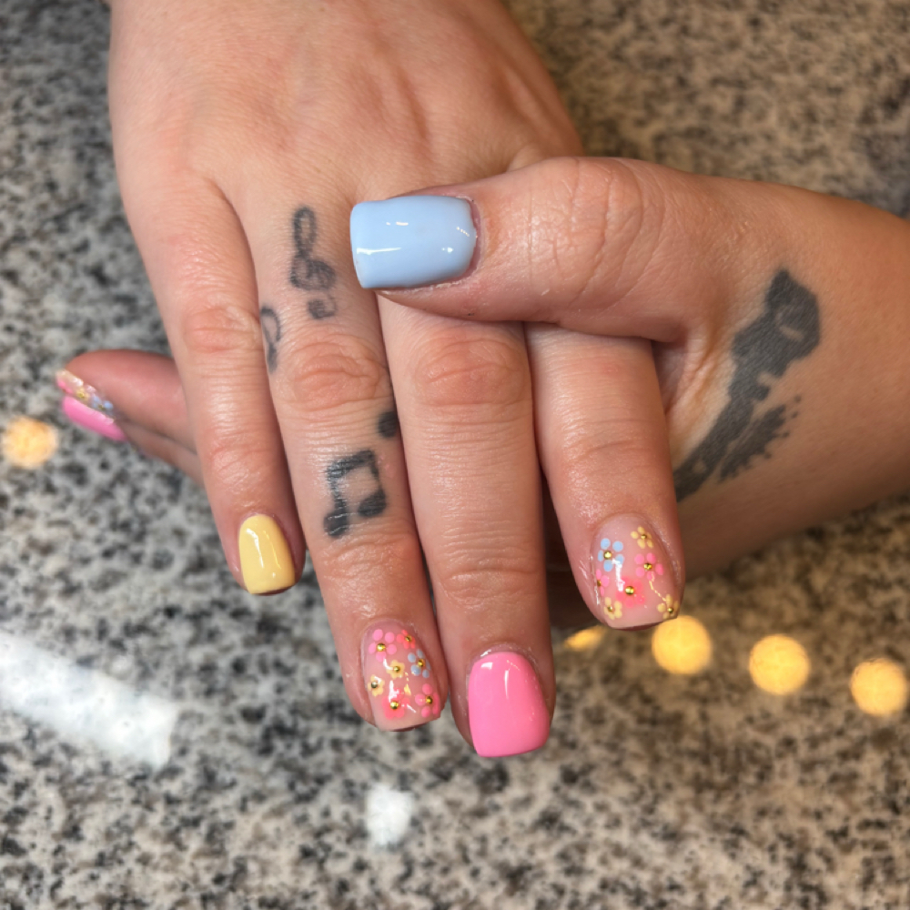 Builder Gel Fill at Aglow On The Go in Fairfield, ME