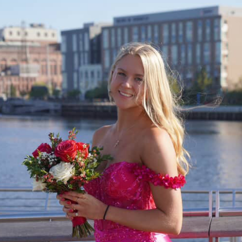 ✨ Prom Spray Tans at A Spray Of Sunshine in 02885