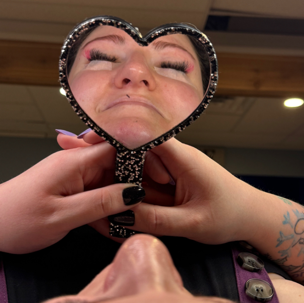 Volume Full Set at Le Flutterie in Waynesboro, VA