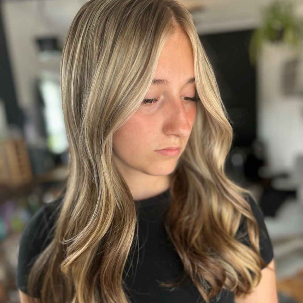 Partial Highlight at Pretty Parlor By Lyric in Humble, TX