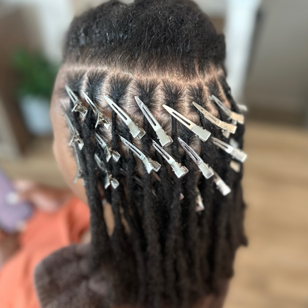 Retwist - No Style at Natural Halo LLC in Greensboro, NC