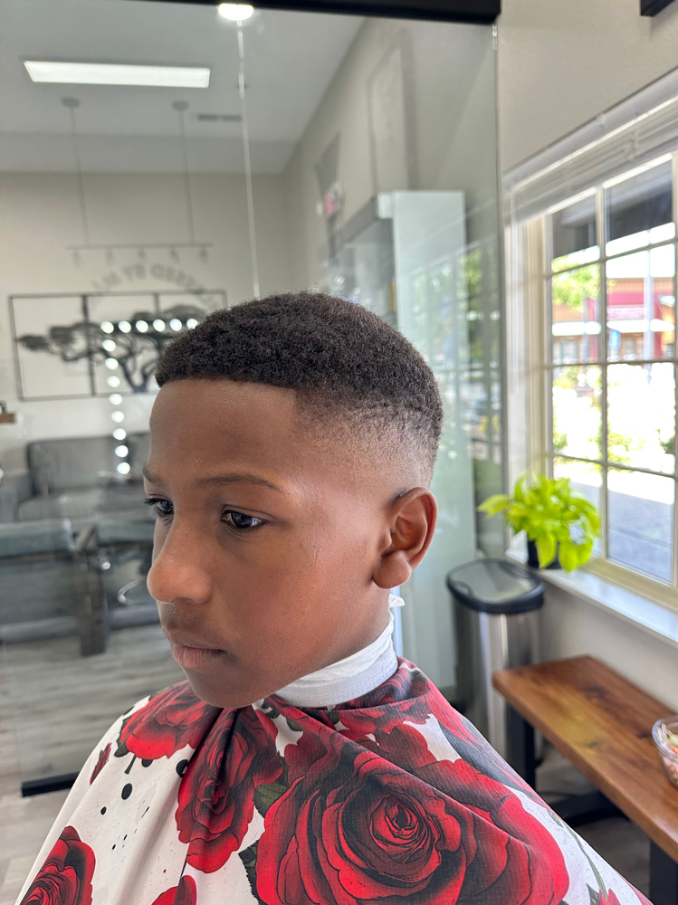 Kids Haircut (ONLY 5+ 13 & Under)