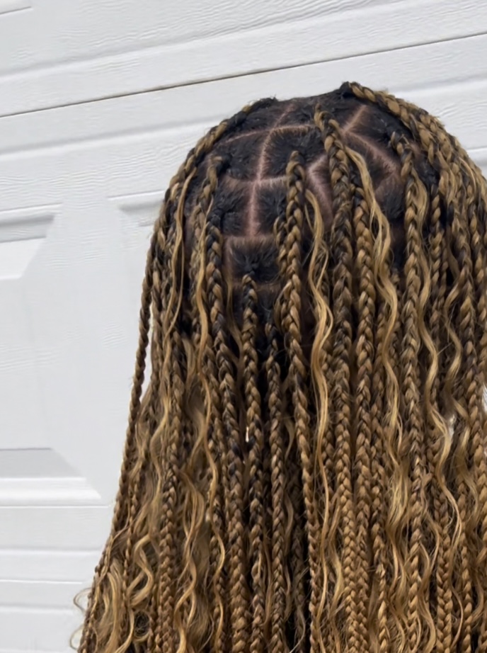 Smedium Knotless Braids