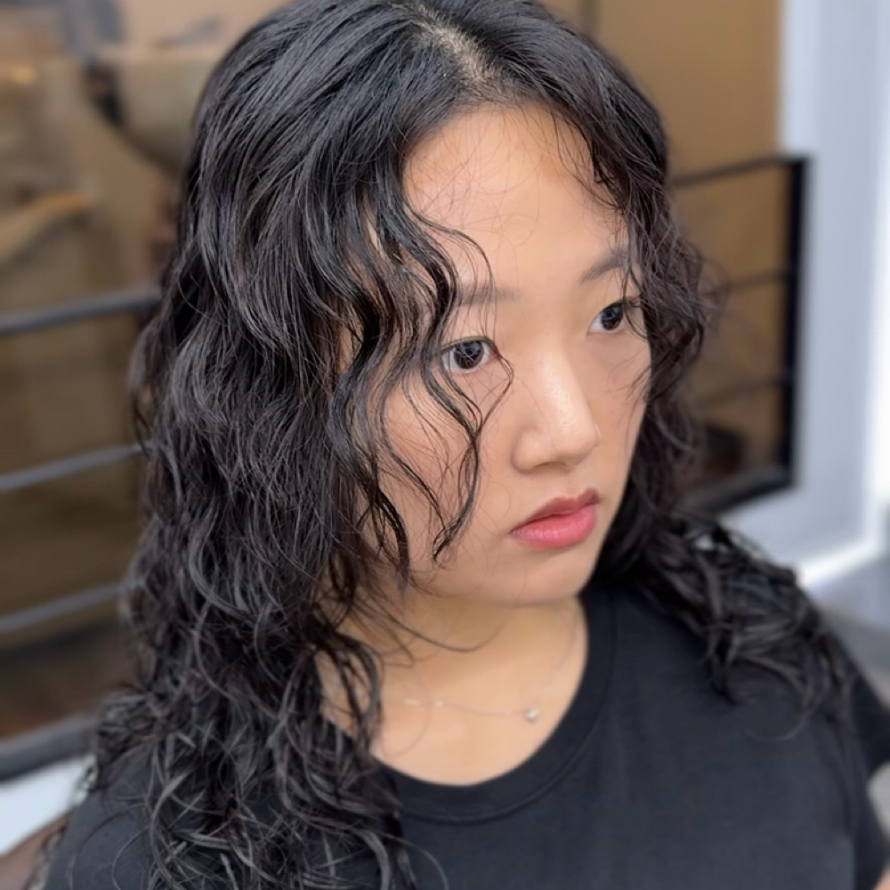 Full Perm & Straightening Services at SUIN style In CA in DalyCity, CA
