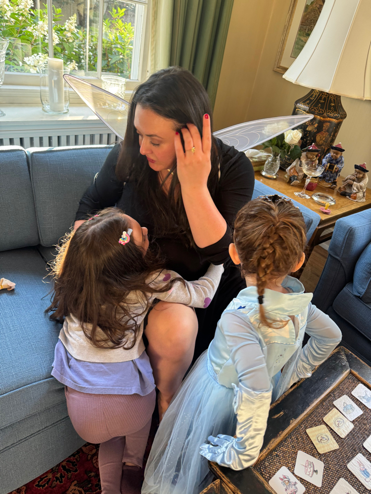 Friends&Family Trade Service