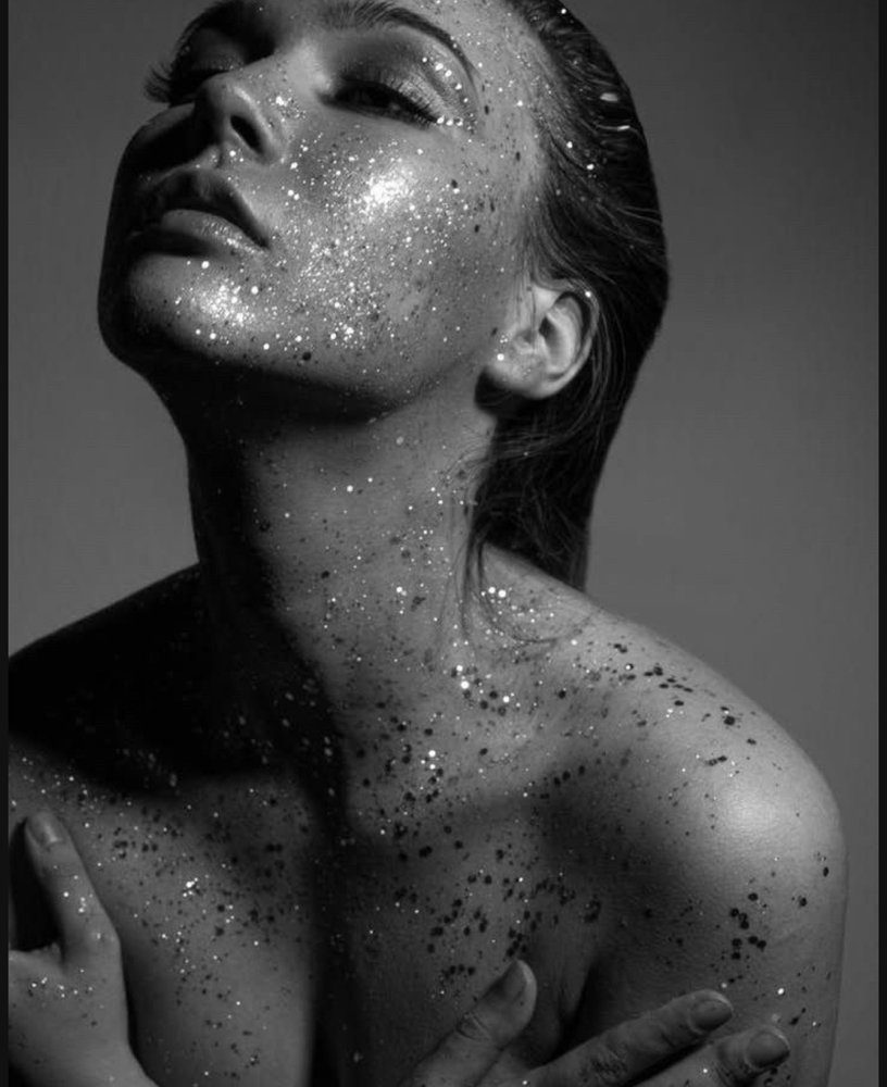 MICRODERMABRASION FACIAL