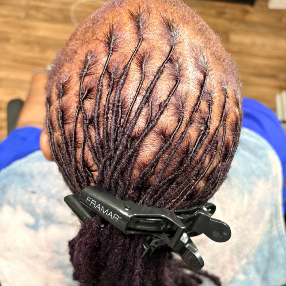 Retwist at The LOX Spot in Buffalo, NY