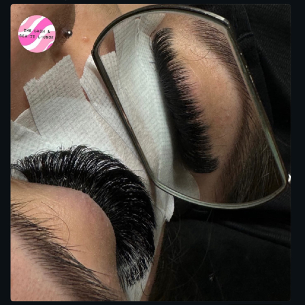 MEGA VOLUME REFILL at The Lash & Beauty Lounge LLC in Pearland, TX