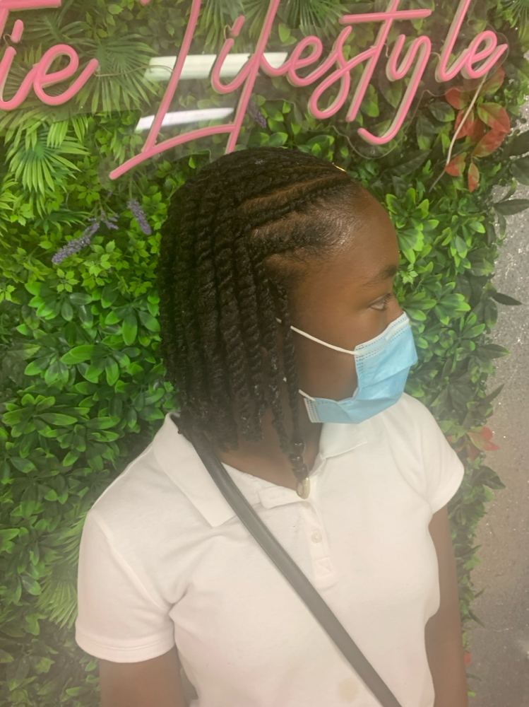 Natural Twist Style