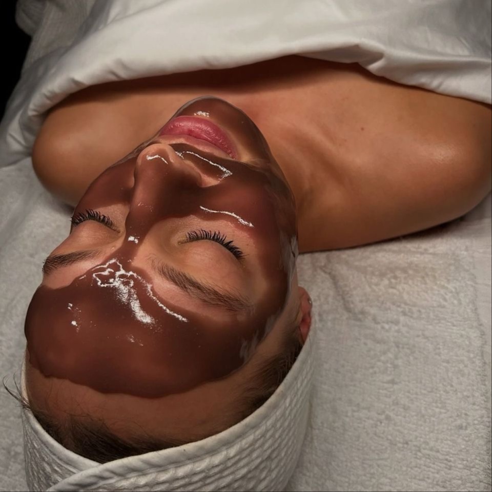 Custom Signature Facial at JE Beauty & spa in duluth, GA
