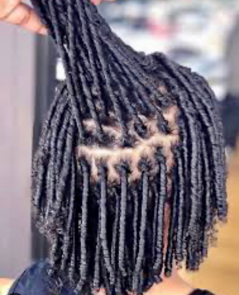 9"-12” CombCoil Twist at U N I FOR HAIR LLC in North Charleston, SC