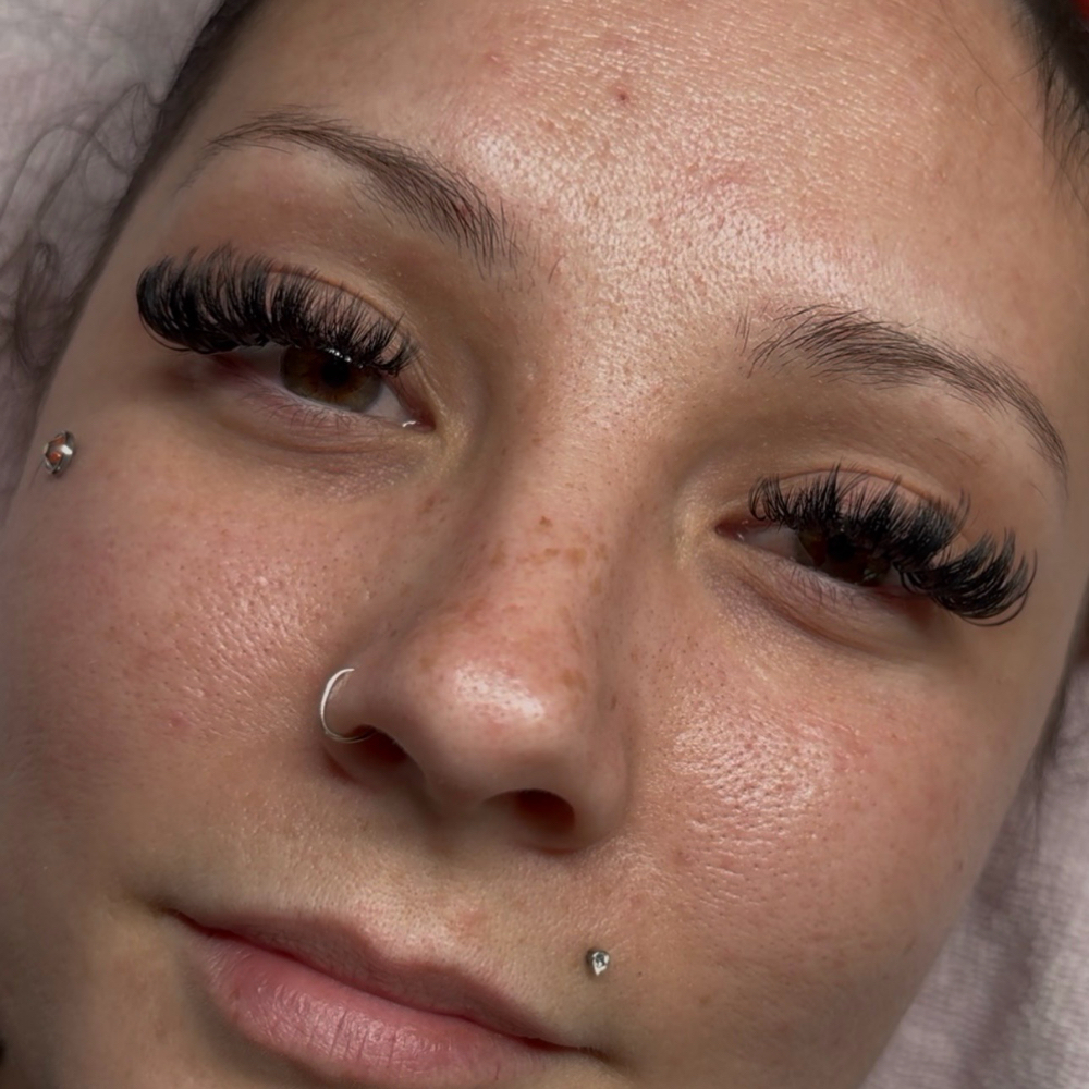 Velvet Full-set at Liv Beautiful Esthetics in CA, CA